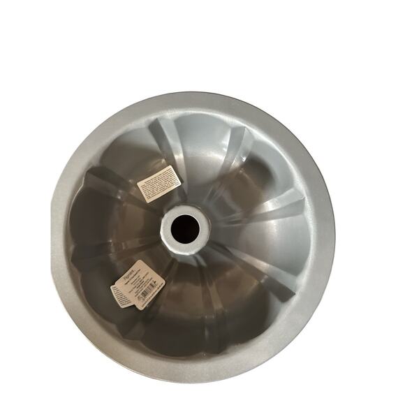 Figment Bundt Cake Pan Nonstick 12 Cup 3inx11in - Picture 1 of 2